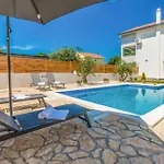 Amazing Apartment In Donje Rastane Appartement Donje Rastane