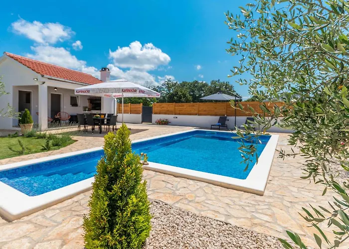 Beautiful In شقة *